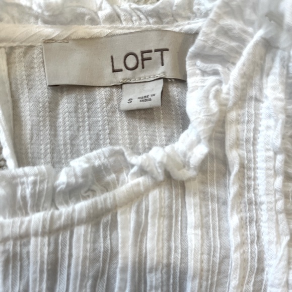 LOFT Ruffle Tank - Picture 2 of 5